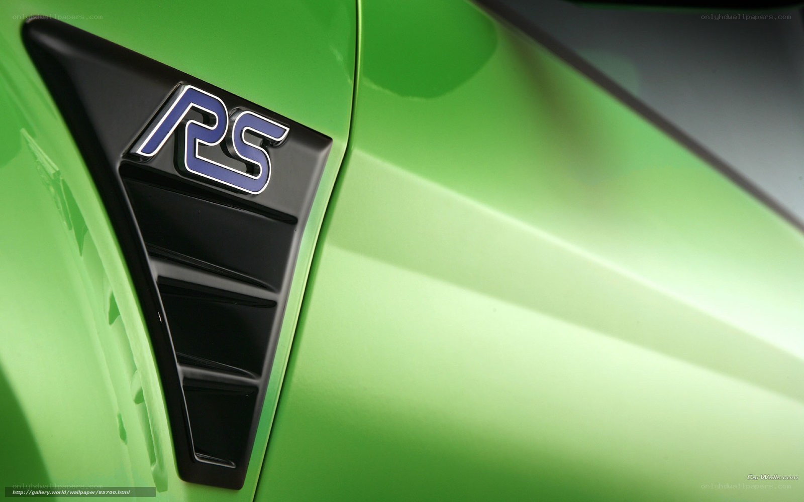 green car with rs badge