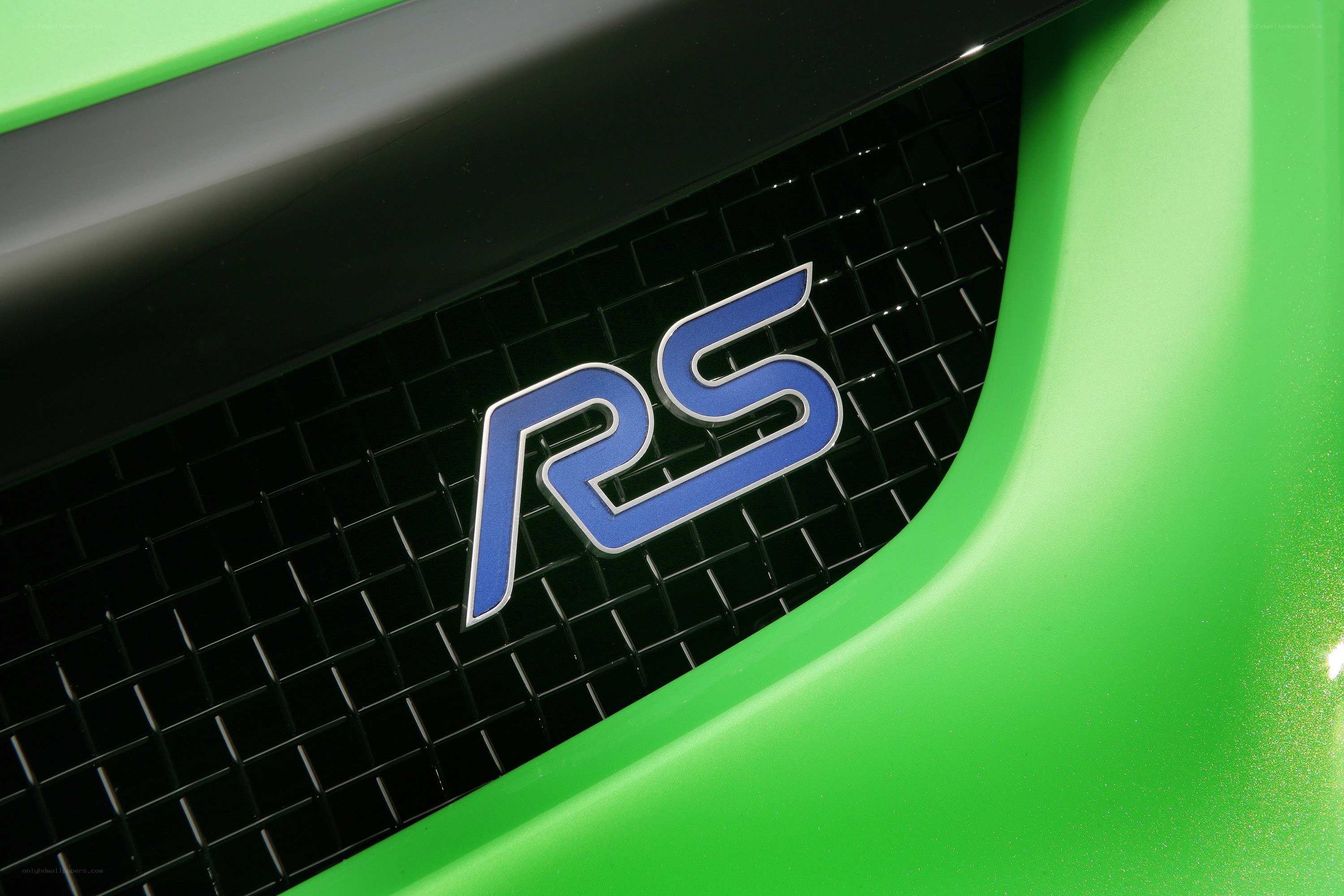 green car with RS emblem
