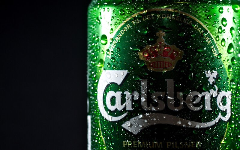Green Carlsberg Can — Dramatic