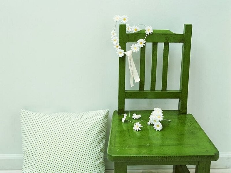 Green Chair with Daisies
