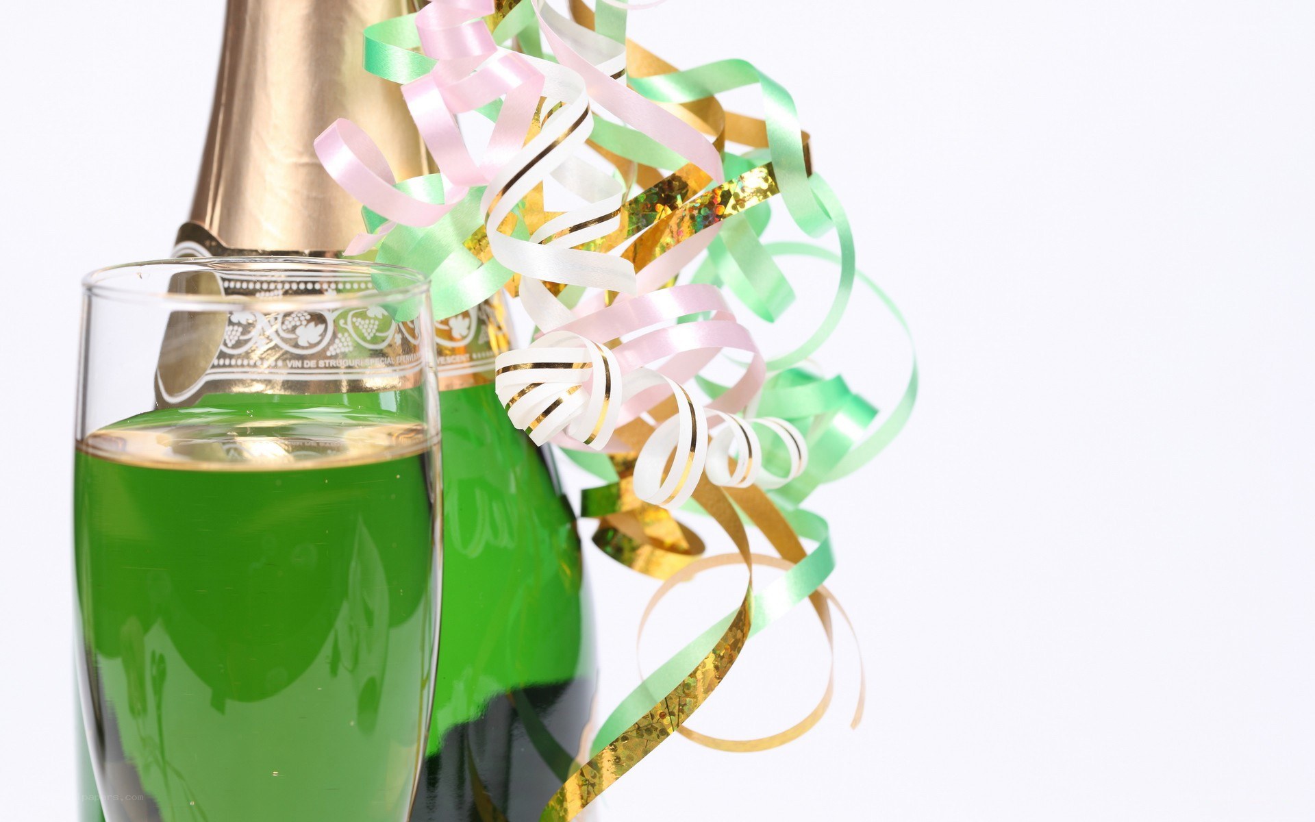 green champagne celebration