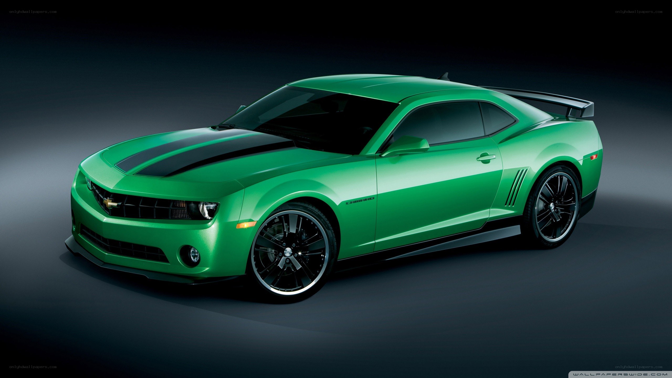 green chevrolet camaro