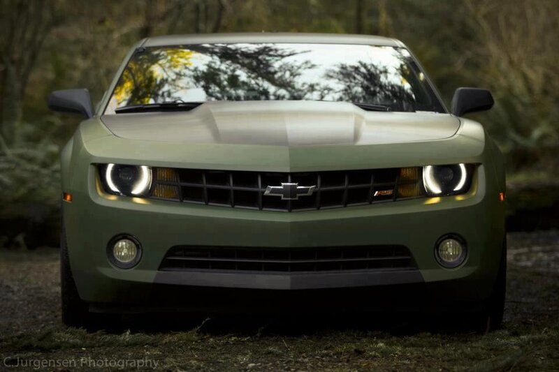 green chevrolet camaro front view