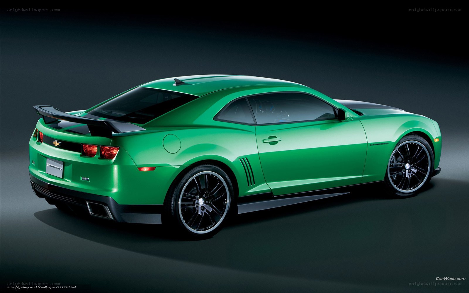green chevrolet camaro