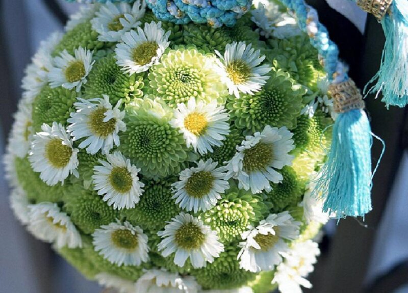 Green Chrysanthemum Bouquet