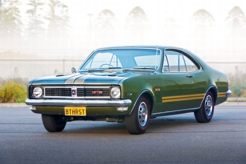Green Classic Car — Calm, Morning