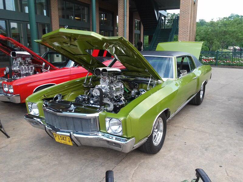 Green Classic Car — Showcase, Afternoon