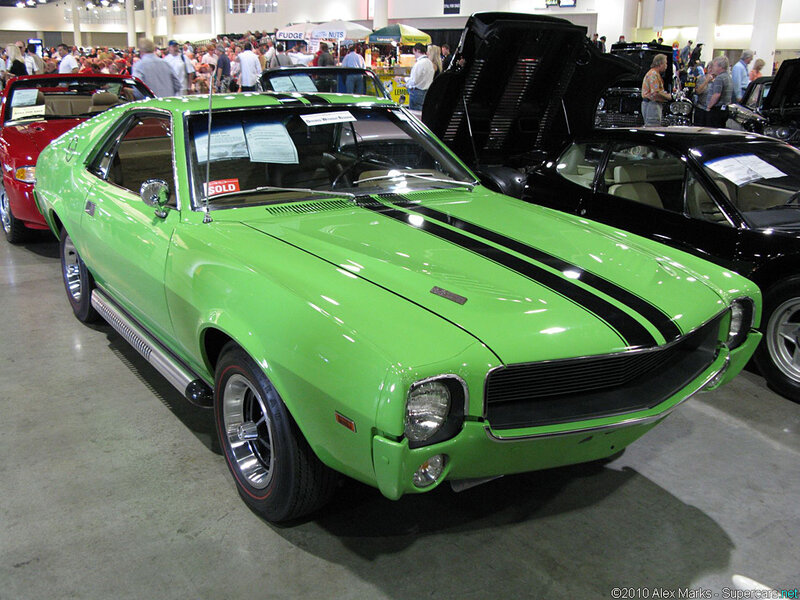 Green Classic Car — Showroom