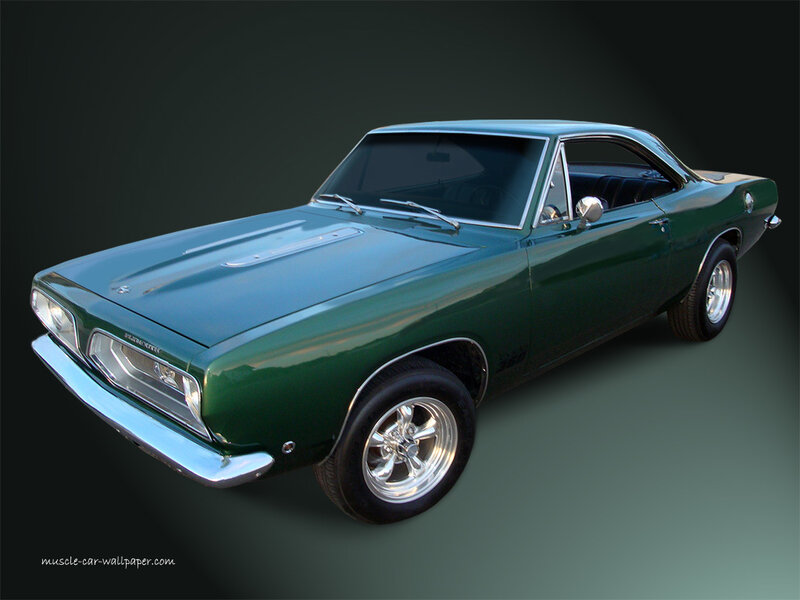 Green Classic Muscle Car — Dramatic, Photograph, Windshield