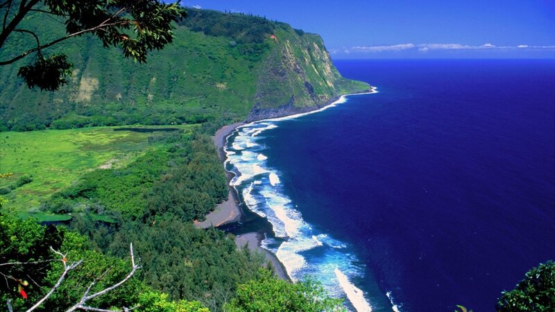 Green Cliff Coastline — Blue