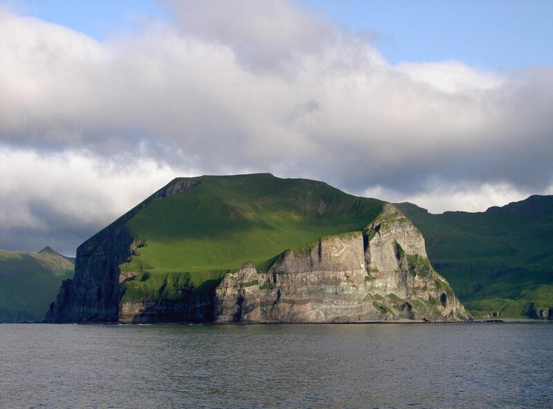 Green Cliff Island