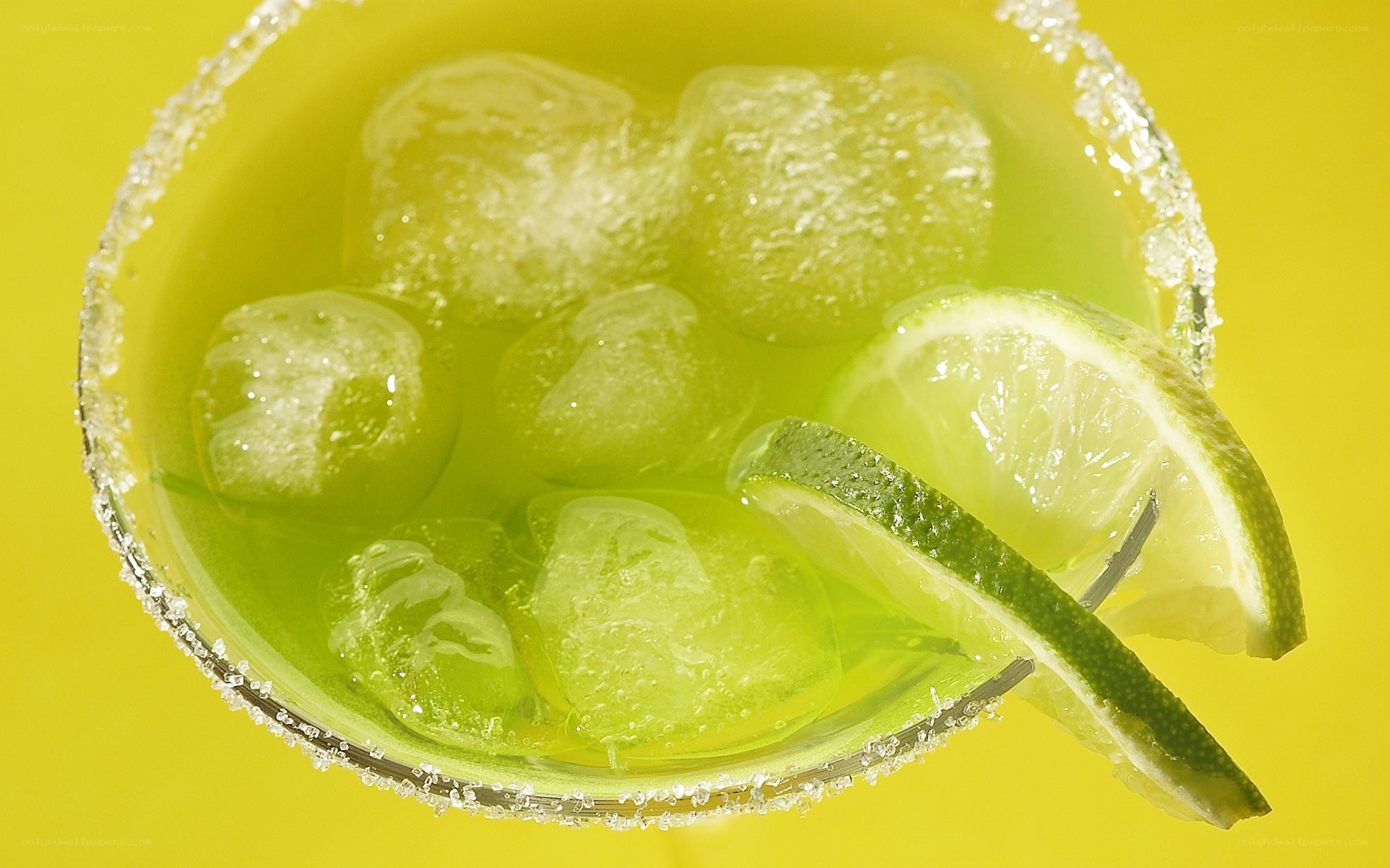green cocktail with lime