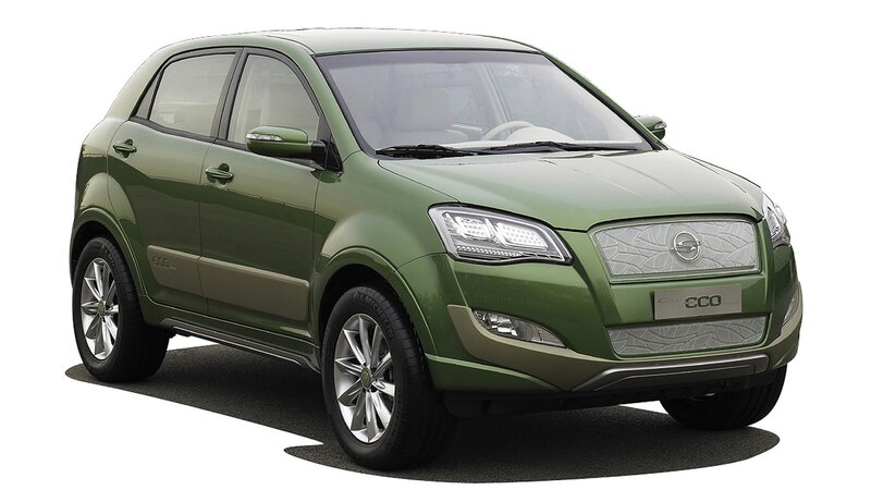 green compact crossover car