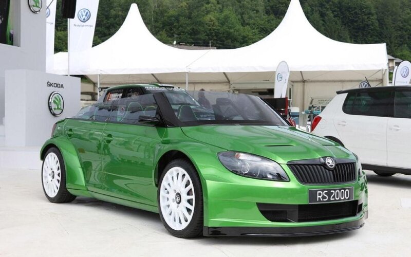 Green Convertible Car — Neutral