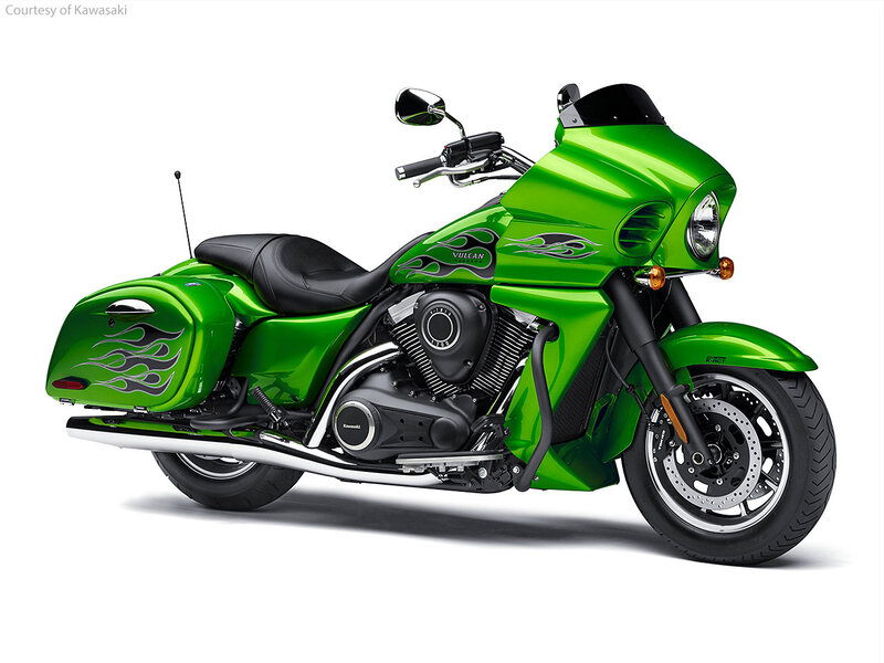 Green Cruiser Motorcycle — Neutral