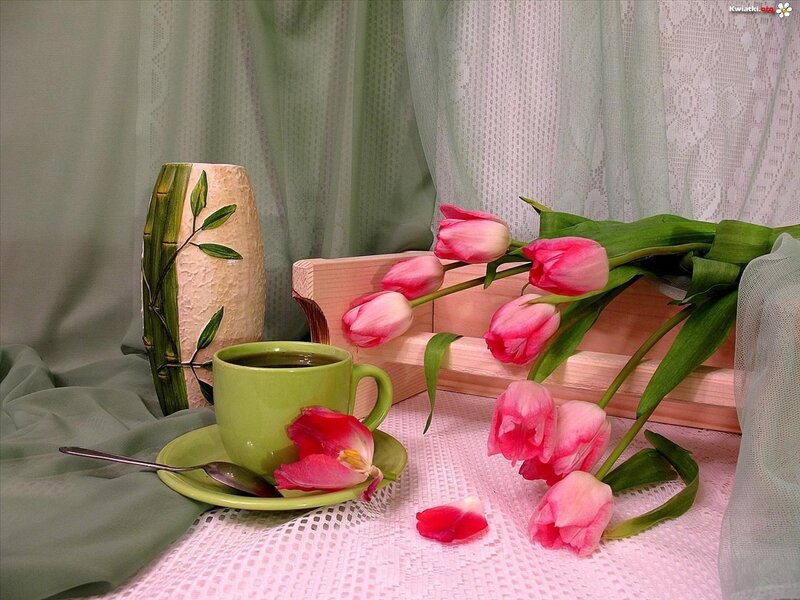 Green Cup with Tulips