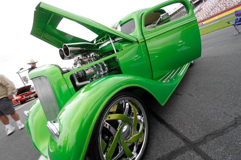 Green Custom Hot Rod — Showcase