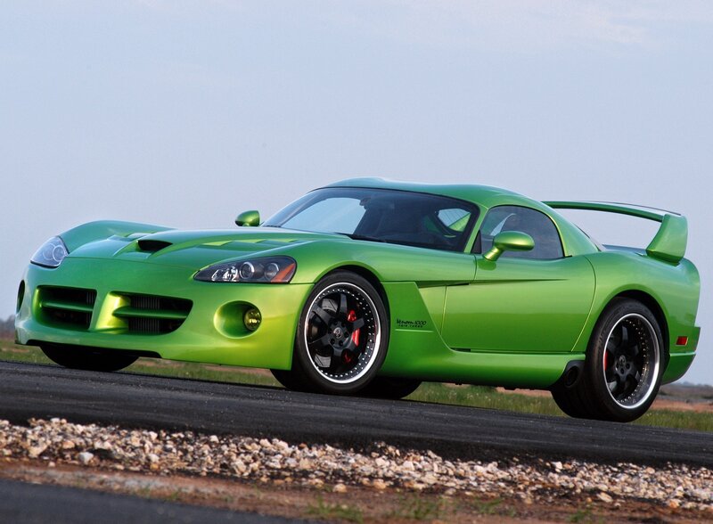 green dodge viper sports car