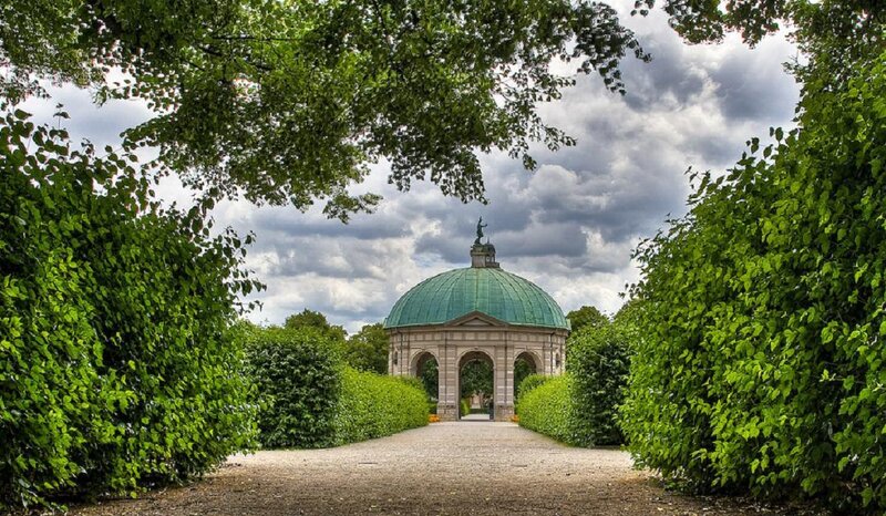 Green-domed Pavilion