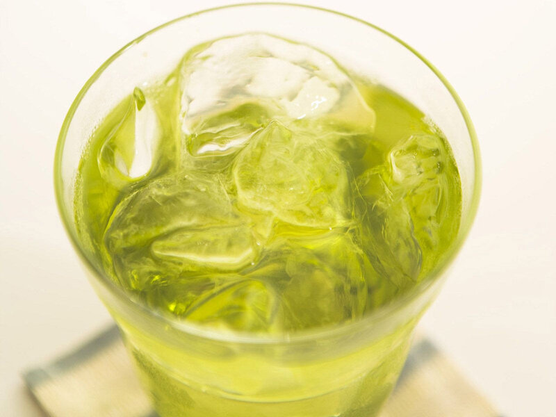 green drink with ice cubes