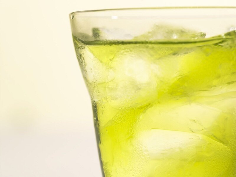 Green Drink with Ice — Yellow