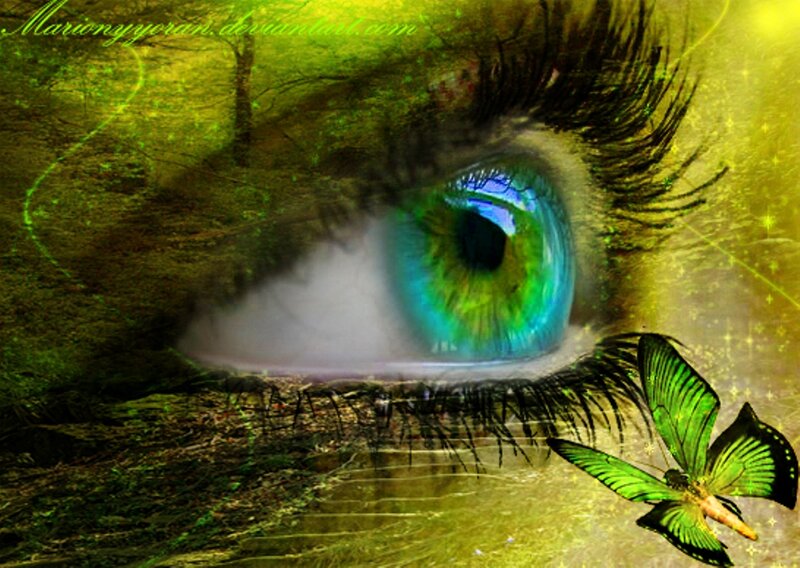 Green Eye with Butterfly — Dreamy
