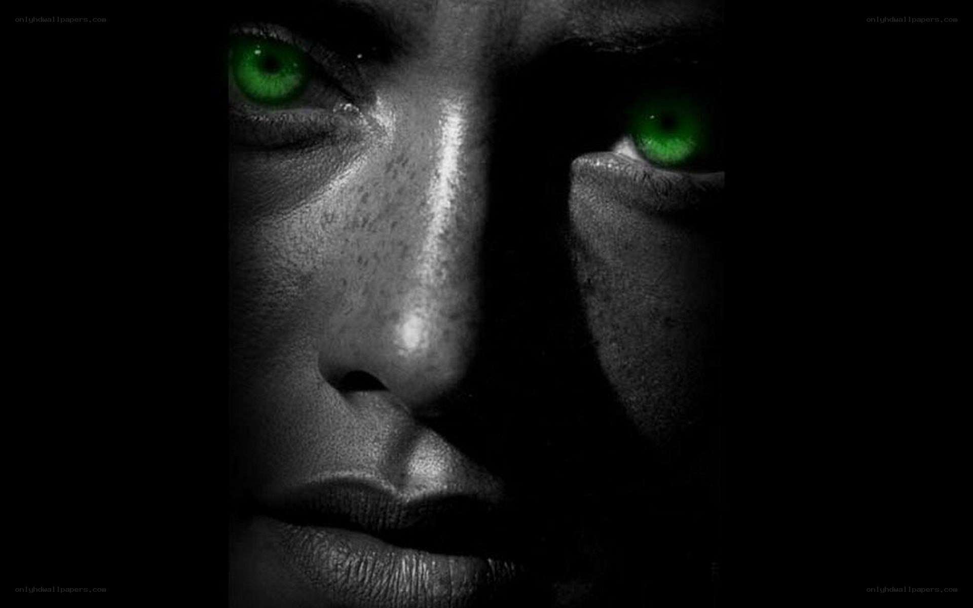 green eyes in darkness