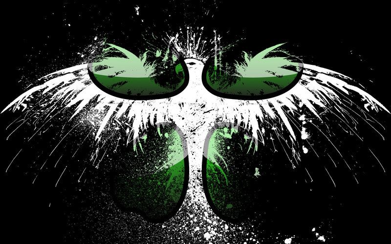 green eyes with white wings