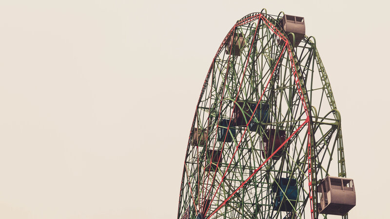 Green Ferris Wheel