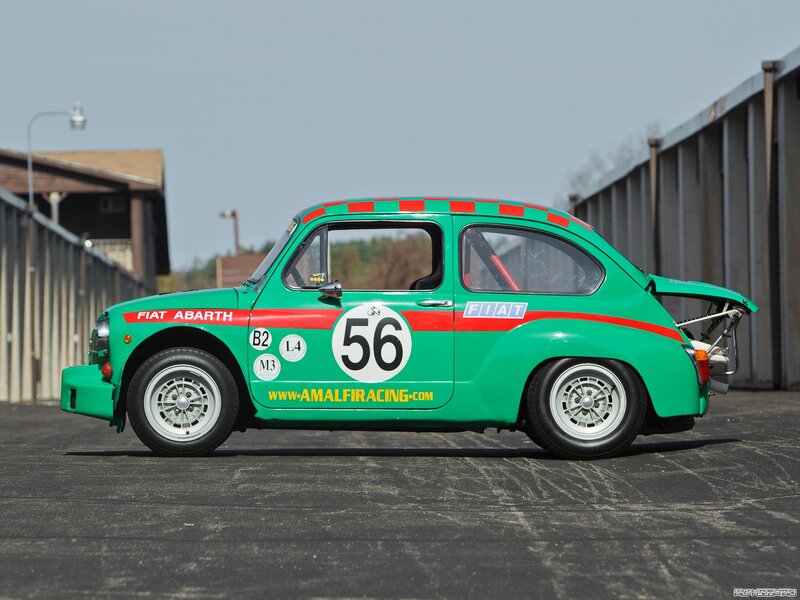 Green Fiat Abarth race car