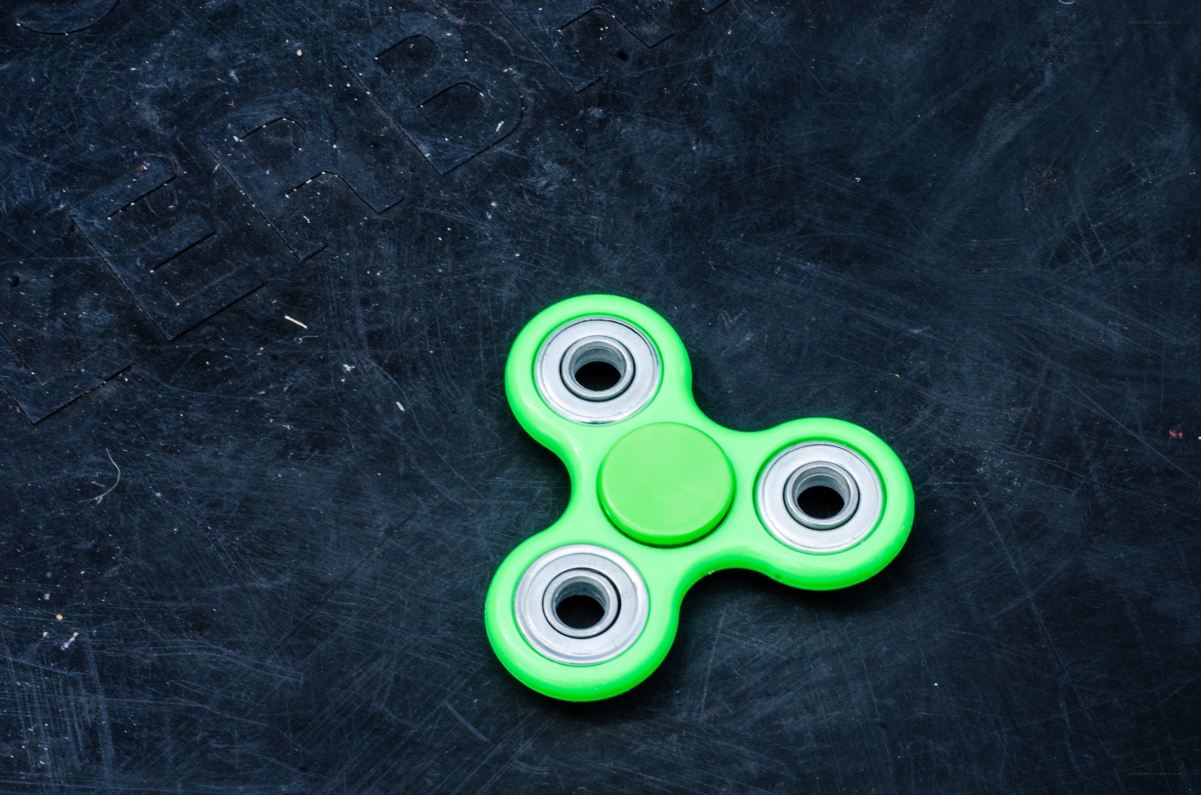 green fidget spinner