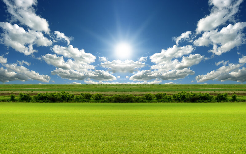 Green Field under Blue Sky — Sun, Clouds
