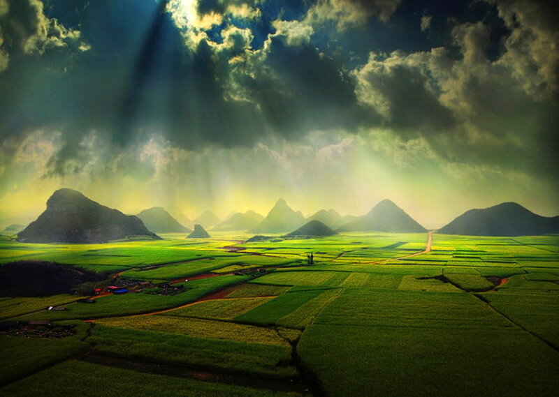 Green Fields and Mountains — Dramatic