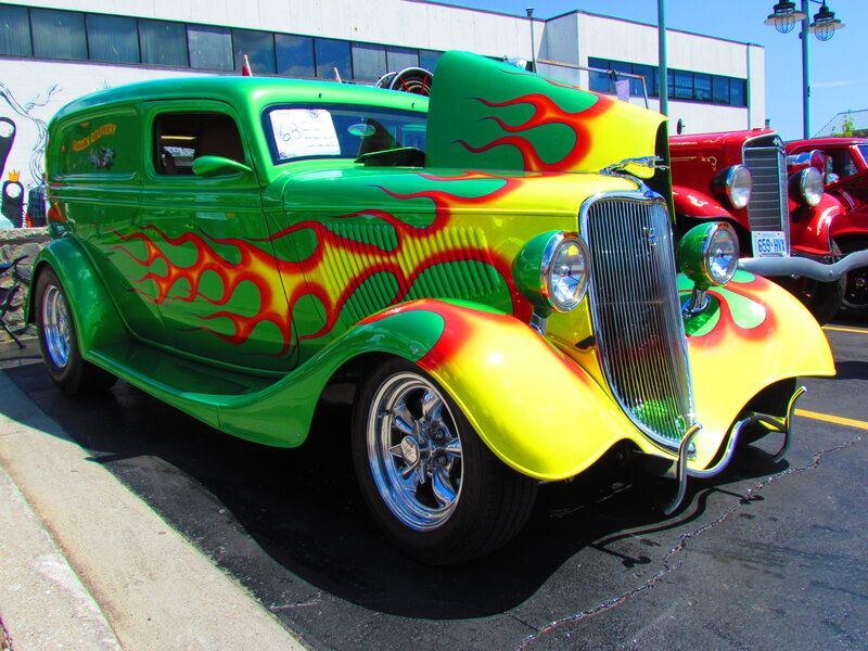 Green Flame-painted Car