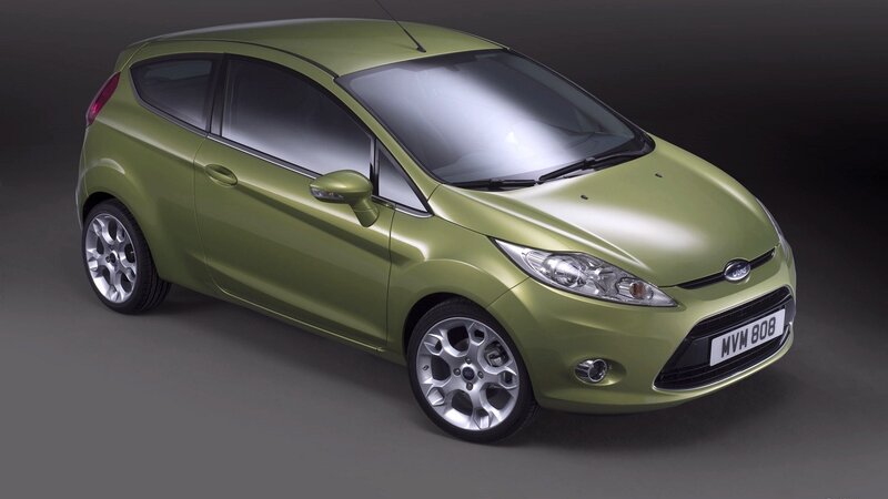 green ford fiesta car