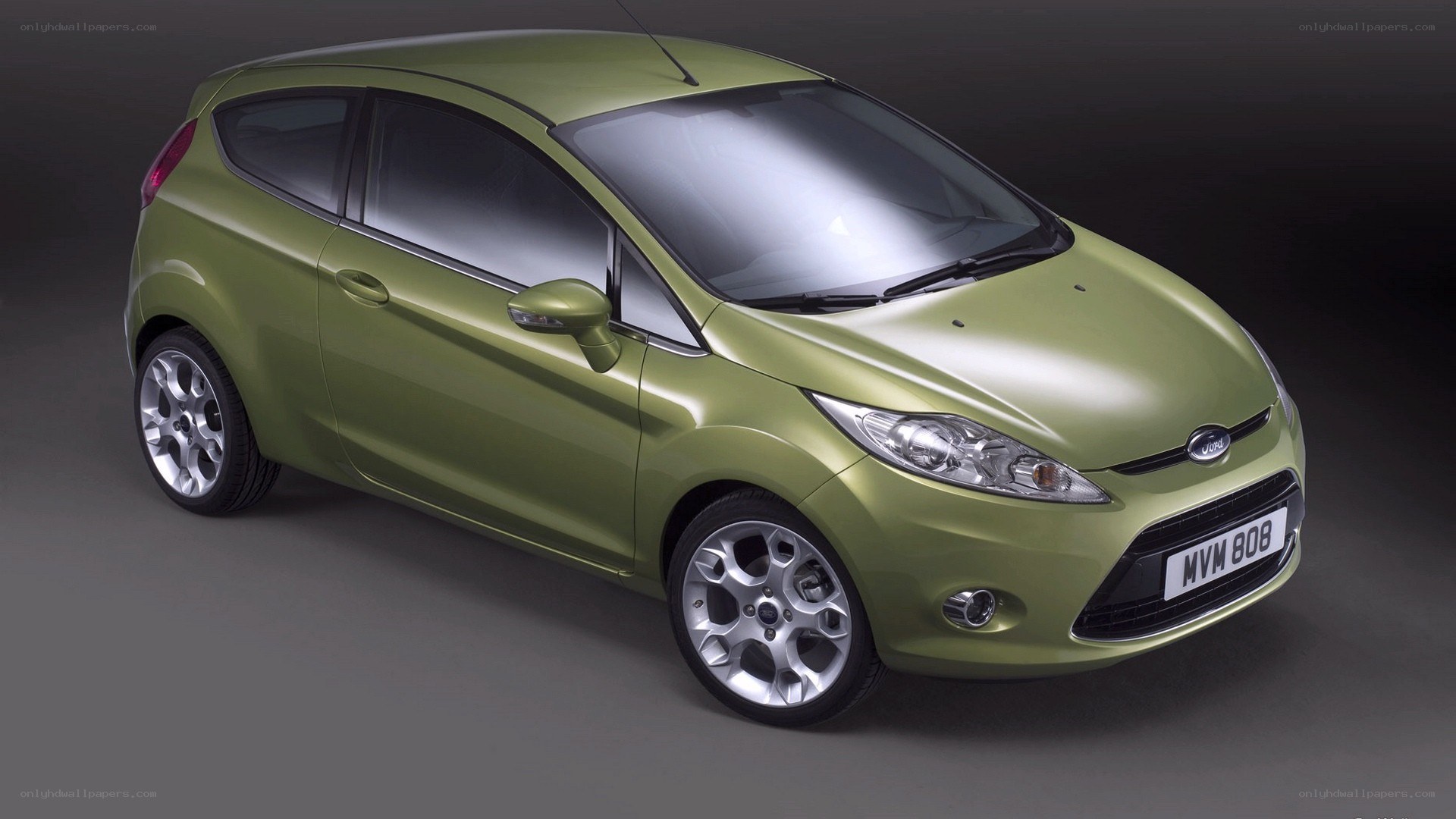 green ford fiesta car
