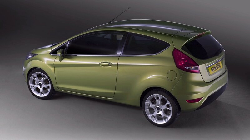 green ford fiesta hatchback