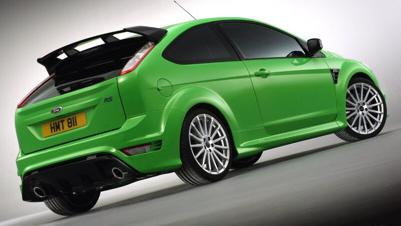 green ford focus rs