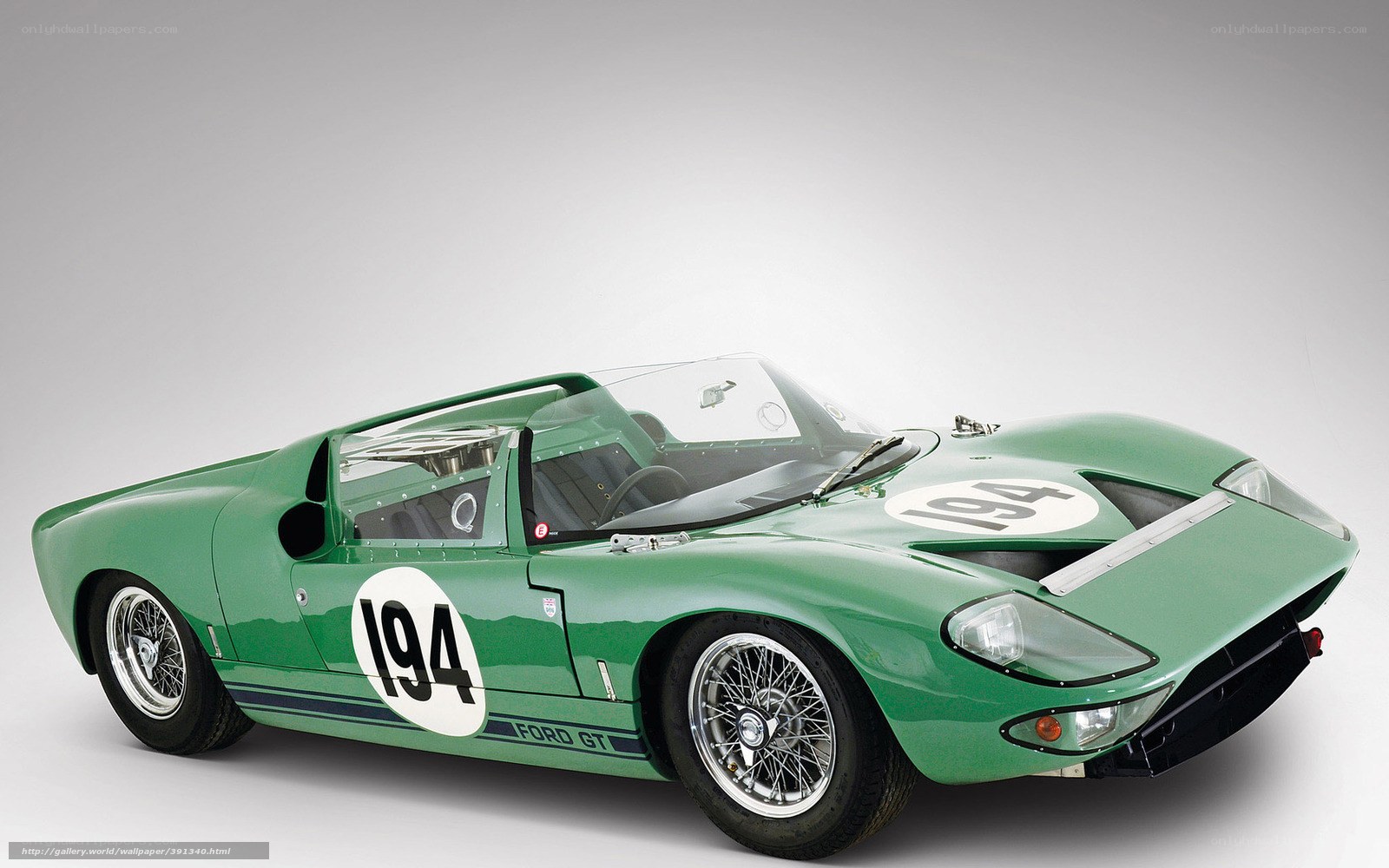 Green Ford GT race car