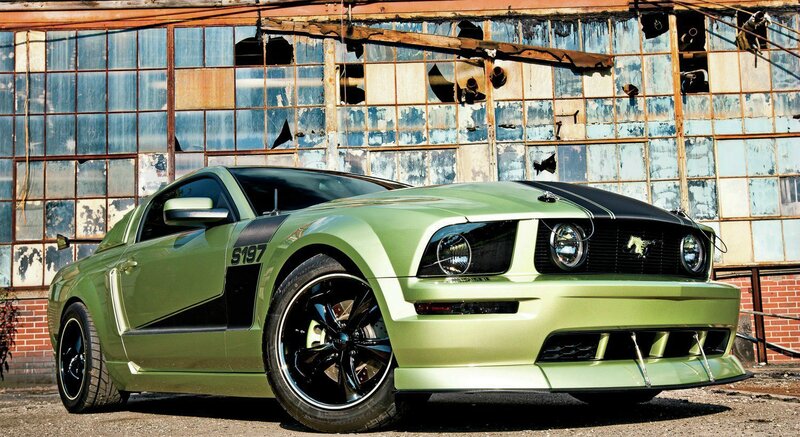 Green Ford Mustang — Dramatic, Photograph