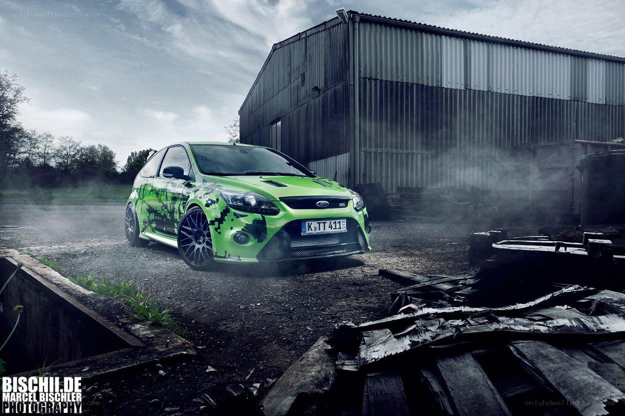 Green Ford RS in industrial setting