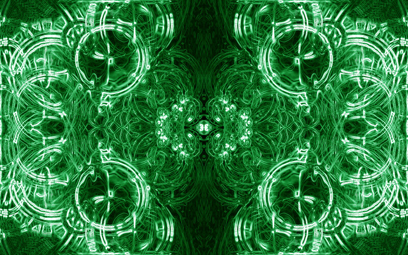 green fractal symmetry pattern