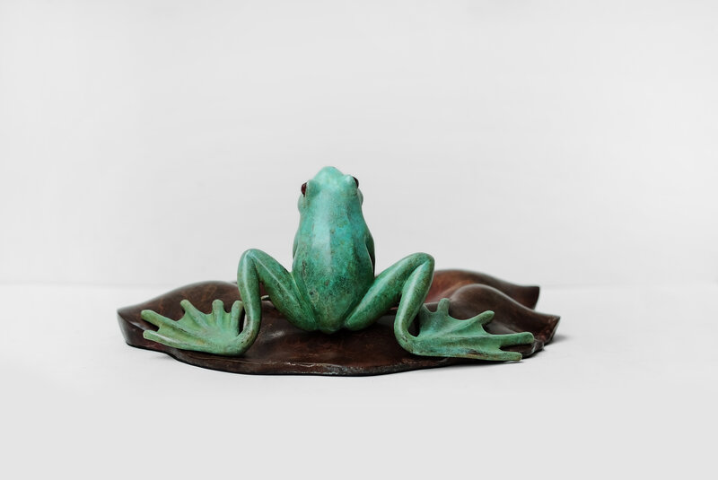 Green Frog Sculpture — Neutral