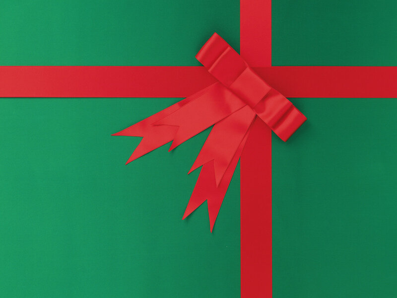 Green Gift Box — Festive