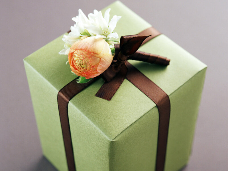 Green Gift Box with Flowers