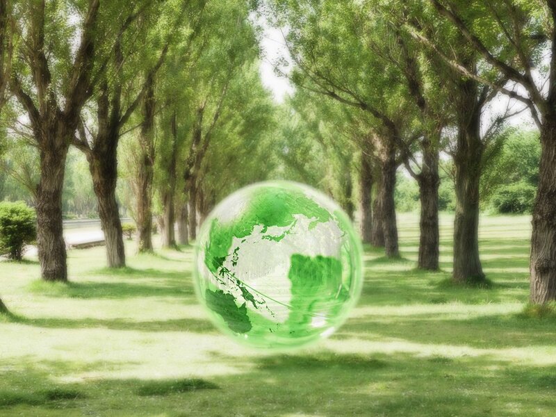 Green Globe in Park