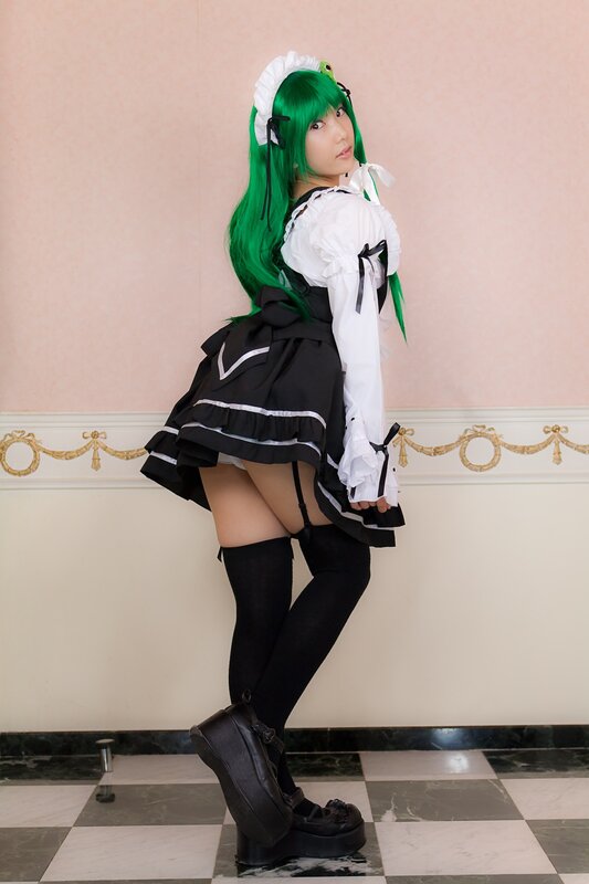 green-haired maid cosplayer