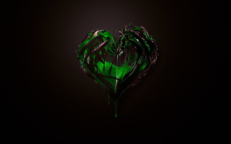 Green Heart Sculpture — Dramatic