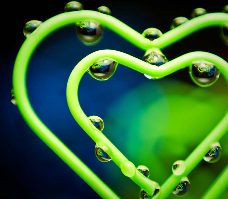 Green Heart-shaped Object
