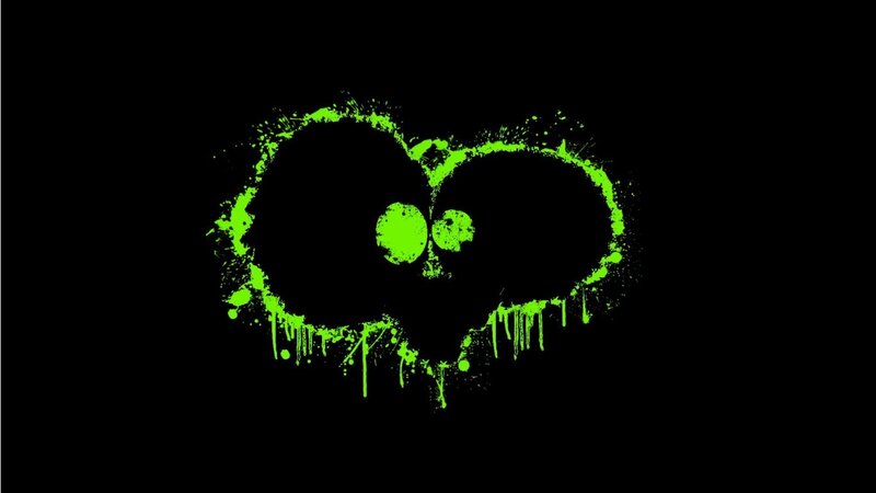 green heart skull design